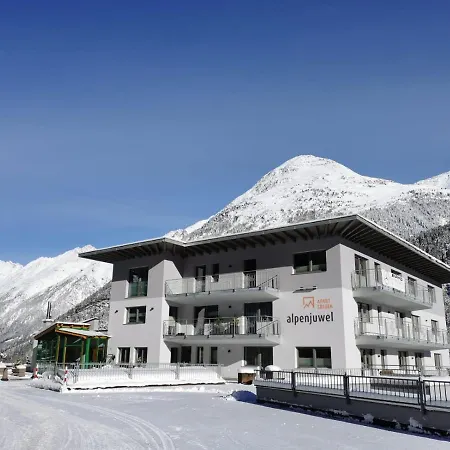 Alpenjuwel Апартаменты *