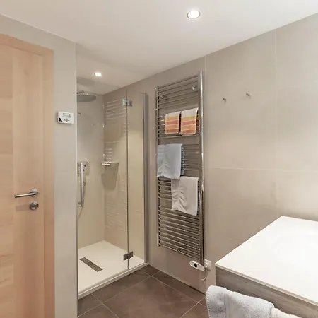 アパート Alpenjuwel *